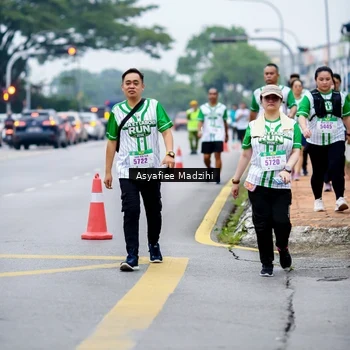 Runner Photo 8658470