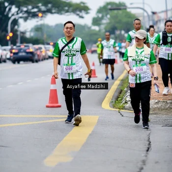 Runner Photo 8658477