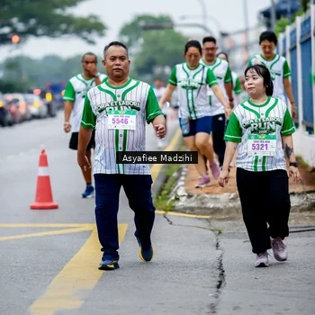 Runner Photo 8658480