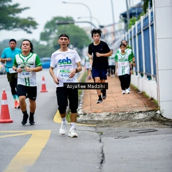 Runner Photo 8658498