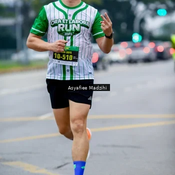 Runner Photo 8658521