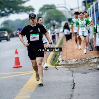 Runner Photo 8658552