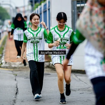 Runner Photo 8658573