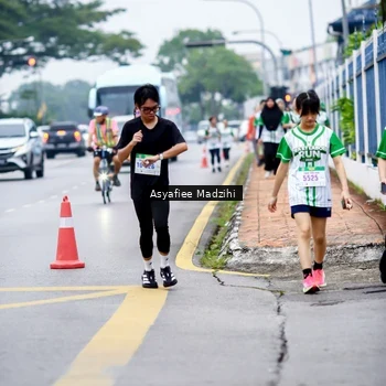 Runner Photo 8658621