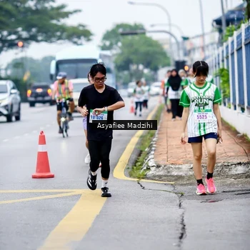 Runner Photo 8658625