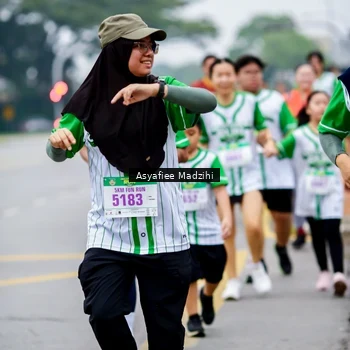 Runner Photo 8658653