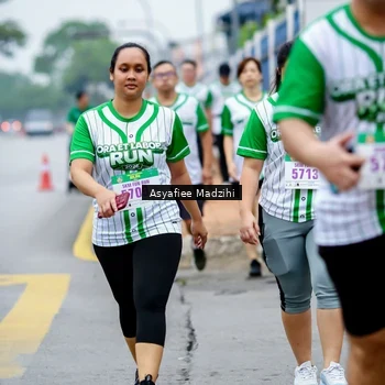 Runner Photo 8658722