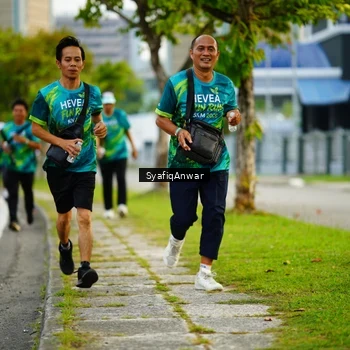 Runner Photo 8658790