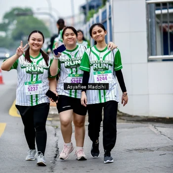 Runner Photo 8658791