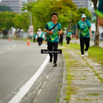 Runner Photo 8658803