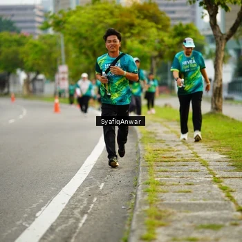 Runner Photo 8658850