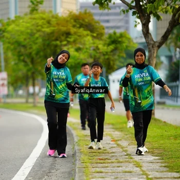 Runner Photo 8658917