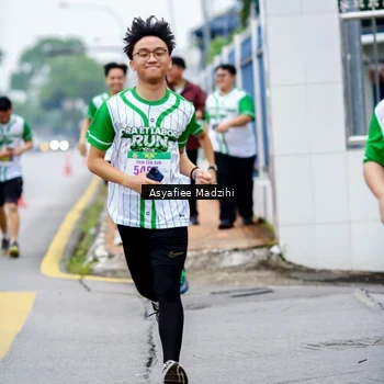 Runner Photo 8658968