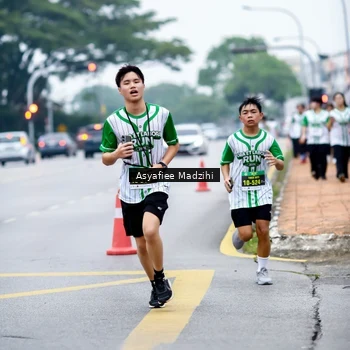 Runner Photo 8658984