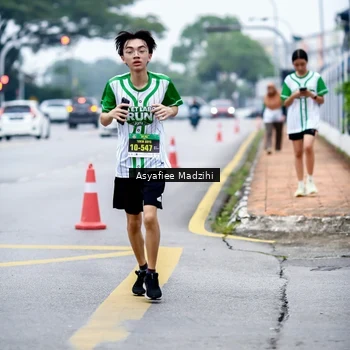 Runner Photo 8659046