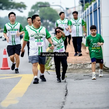 Runner Photo 8659076