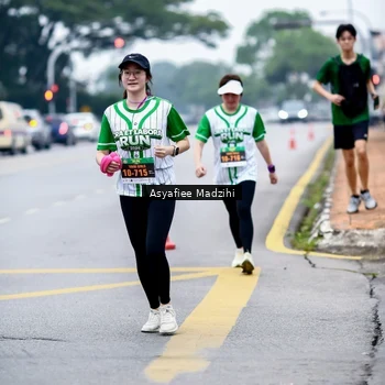 Runner Photo 8659100