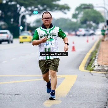 Runner Photo 8659112
