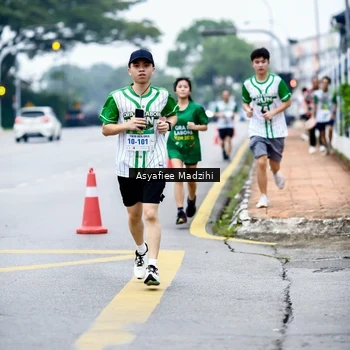 Runner Photo 8659116