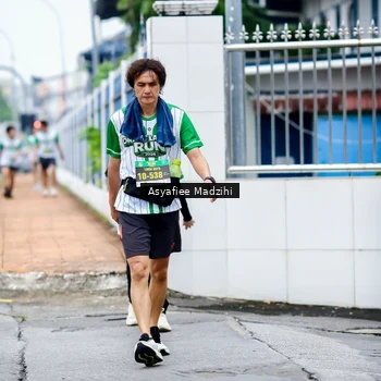 Runner Photo 8659140