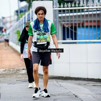Runner Photo 8659141