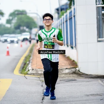 Runner Photo 8659184