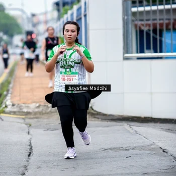 Runner Photo 8659189