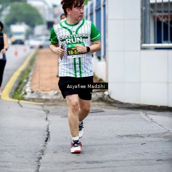 Runner Photo 8659202