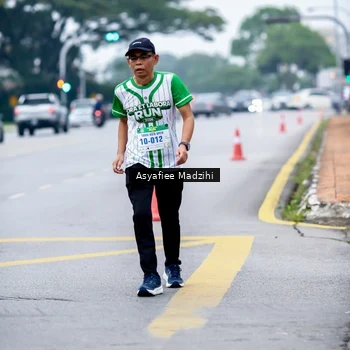 Runner Photo 8659308