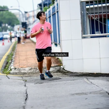 Runner Photo 8659312