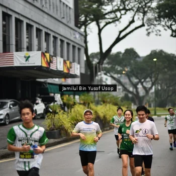Runner Photo 8659326