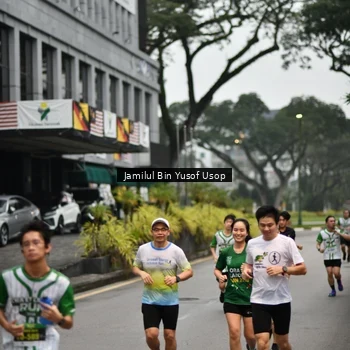 Runner Photo 8659334