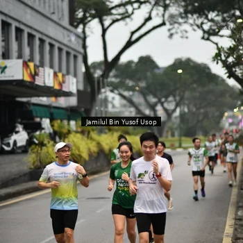 Runner Photo 8659343