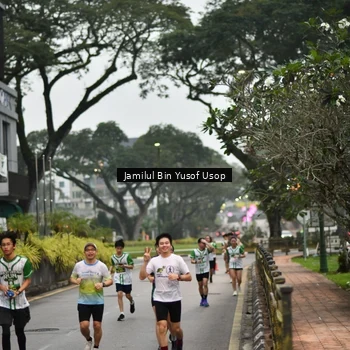 Runner Photo 8659352
