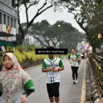 Runner Photo 8659408