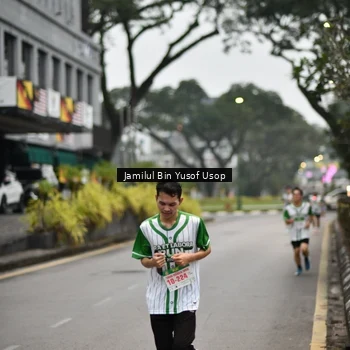 Runner Photo 8659421