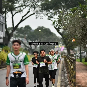 Runner Photo 8659453