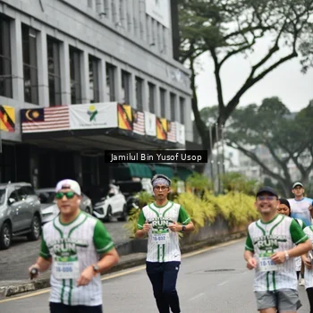 Runner Photo 8659538