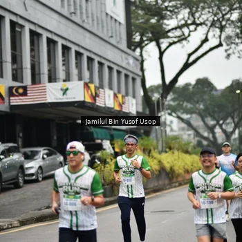 Runner Photo 8659539