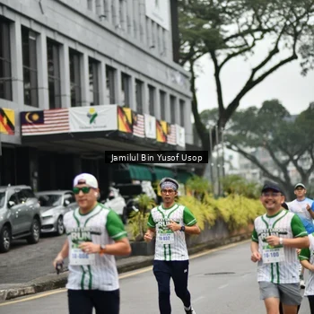 Runner Photo 8659543