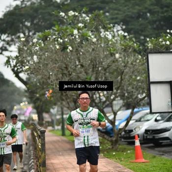Runner Photo 8659573
