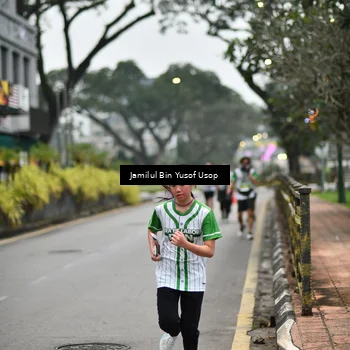 Runner Photo 8659684