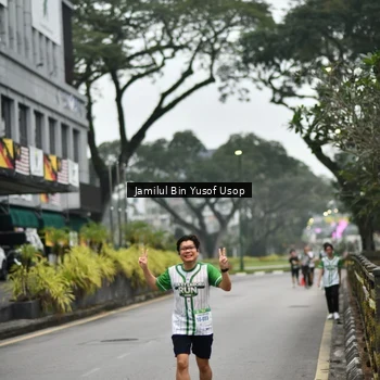 Runner Photo 8659689