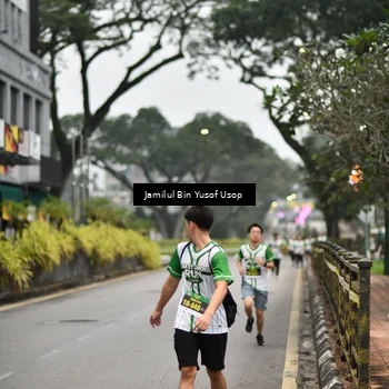Runner Photo 8659700