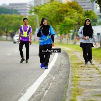 Runner Photo 8660017