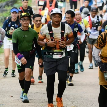 Runner Photo 8660034