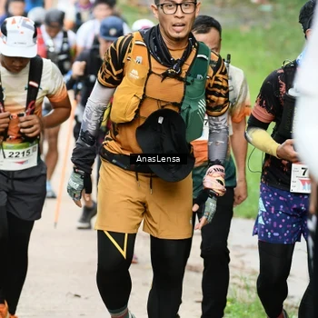 Runner Photo 8660040
