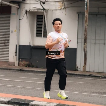 Runner Photo 8660285