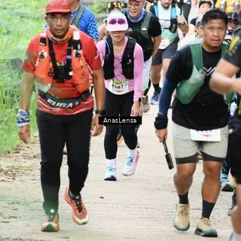 Runner Photo 8660293