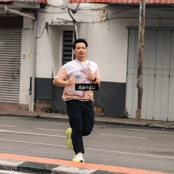 Runner Photo 8660308